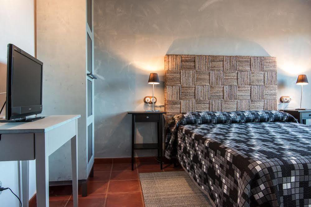 Hotel Rural La Sal Наваль Экстерьер фото